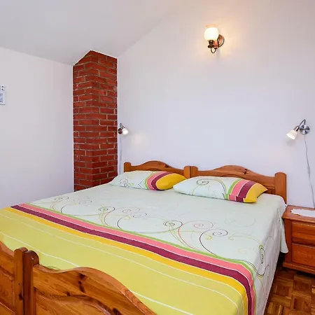 Nada Apartment Orebic